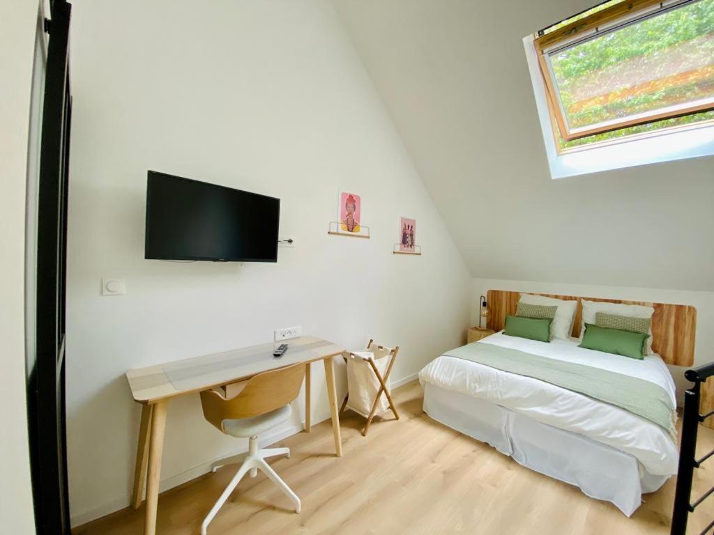 Duplex Avec Parking Proche Stade De La Beaujoire, Parc Des Expositions, Bord De L'Erdre Nantes Luaran gambar